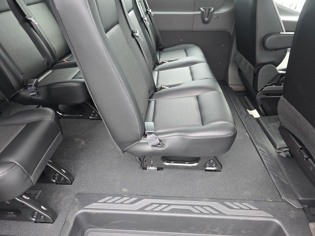 2025 Ford Transit-350 XL