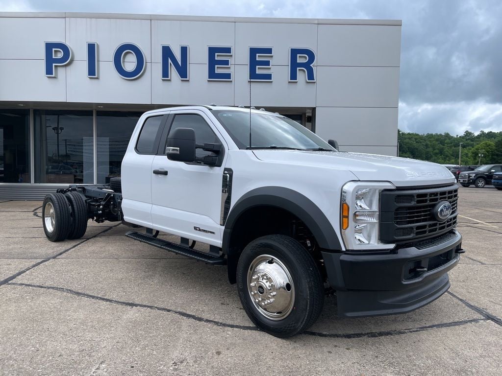 2026 Ford F-550SD F-550® XL
