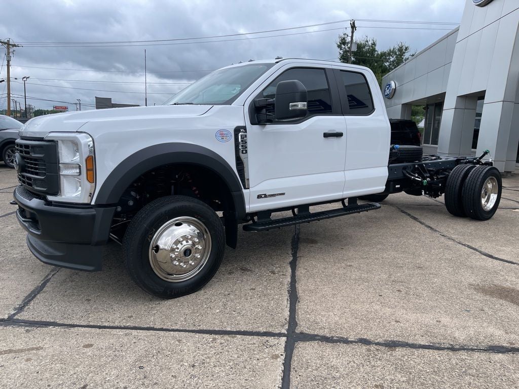 2026 Ford F-550SD F-550® XL