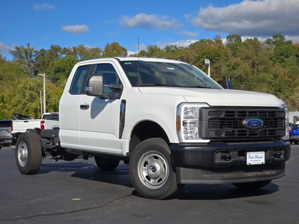 2025 Ford F-350SD XL