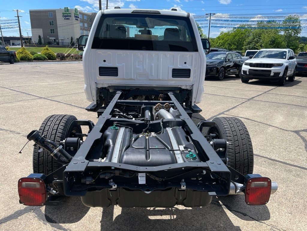 2026 Ford Chassis Cab F-350® XL