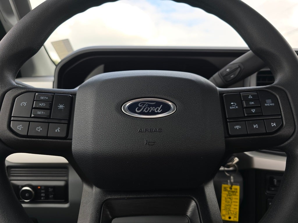 2025 Ford F-350SD XL