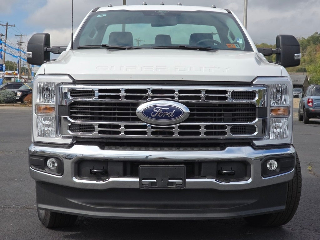 2025 Ford F-350SD XL