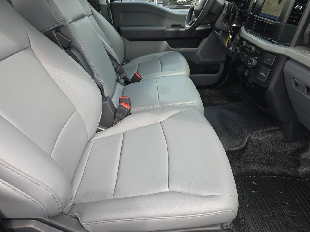 2025 Ford F-350SD XL