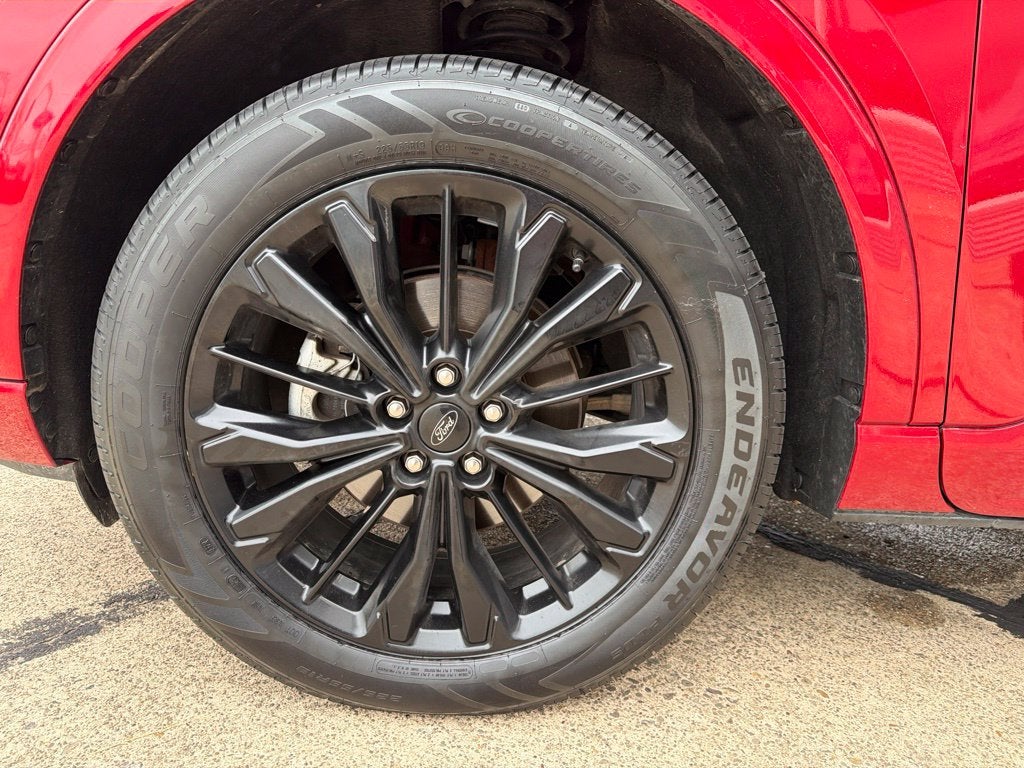 2025 Ford Escape ST-Line Elite