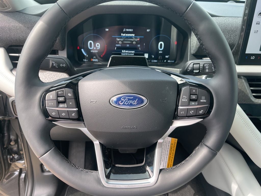 2026 Ford Explorer Platinum™