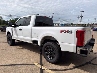 2027 Ford F-250SD XLT