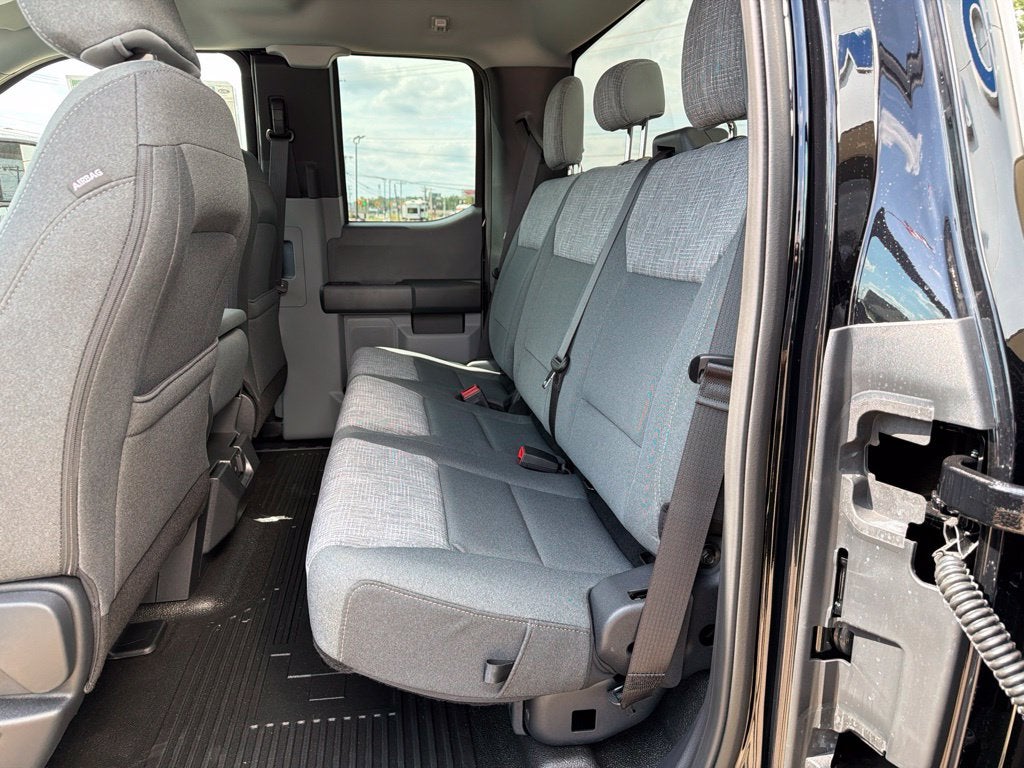 2027 Ford F-250SD XLT