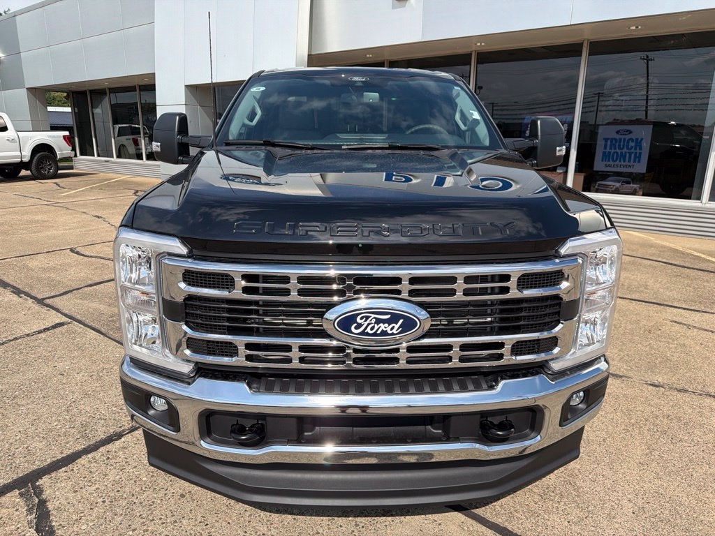 2027 Ford F-250SD XLT