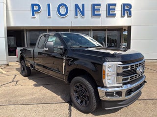 2027 Ford F-250SD XLT