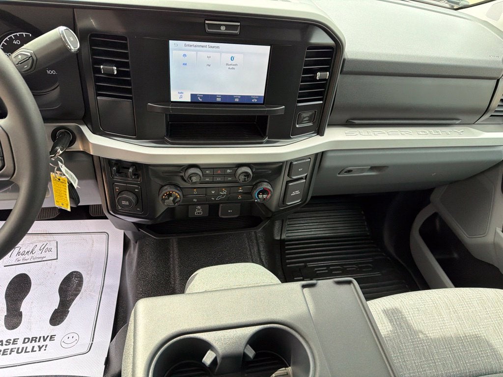 2027 Ford F-250SD XLT