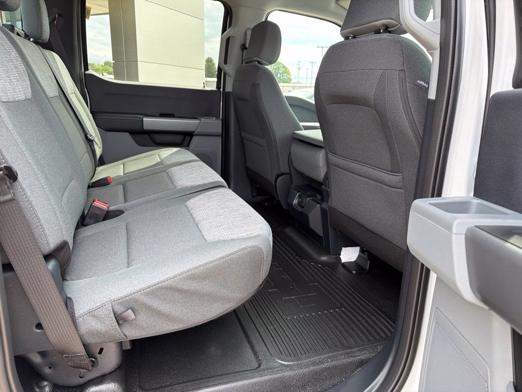2027 Ford F-250SD XLT