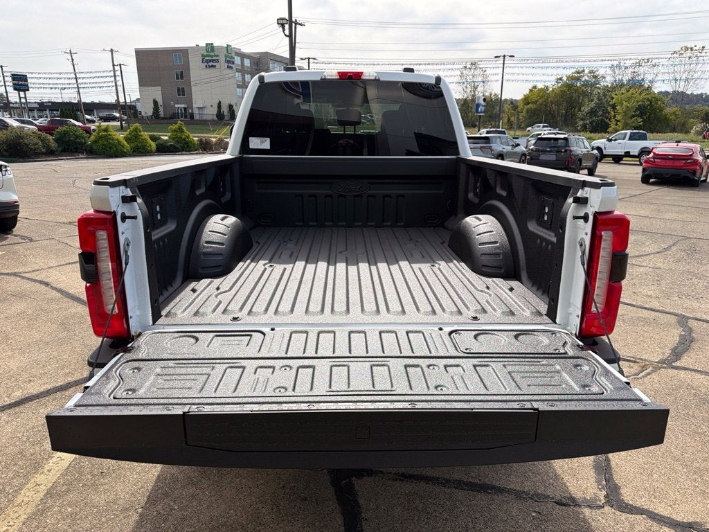 2027 Ford F-250SD XLT