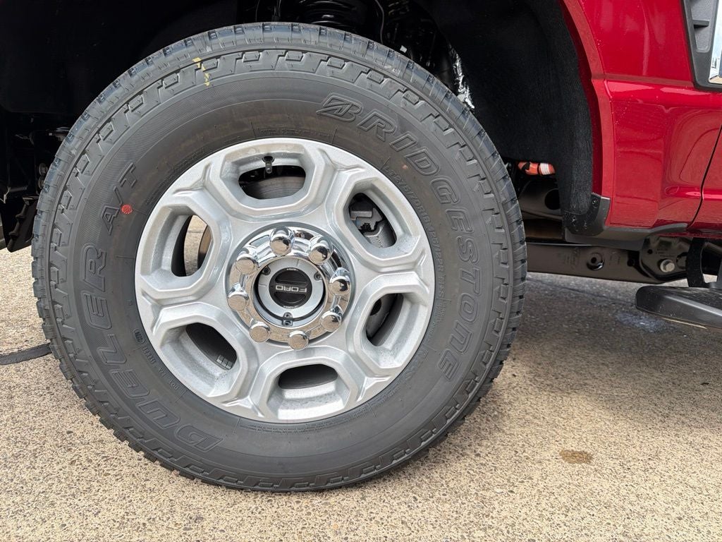 2027 Ford F-250SD XLT