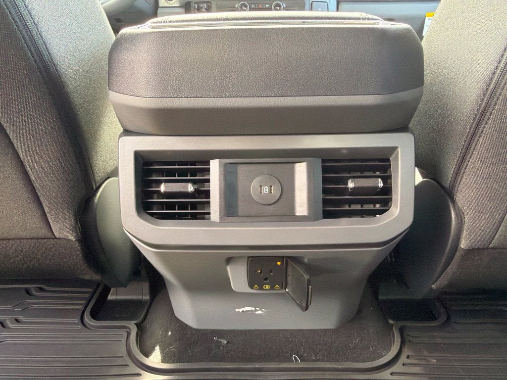 2027 Ford F-250SD XLT