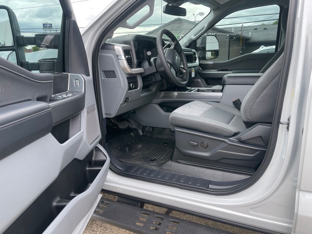 2026 Ford Super Duty F-250® XLT
