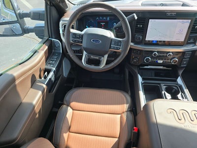 2025 Ford Super Duty F-350® King Ranch®