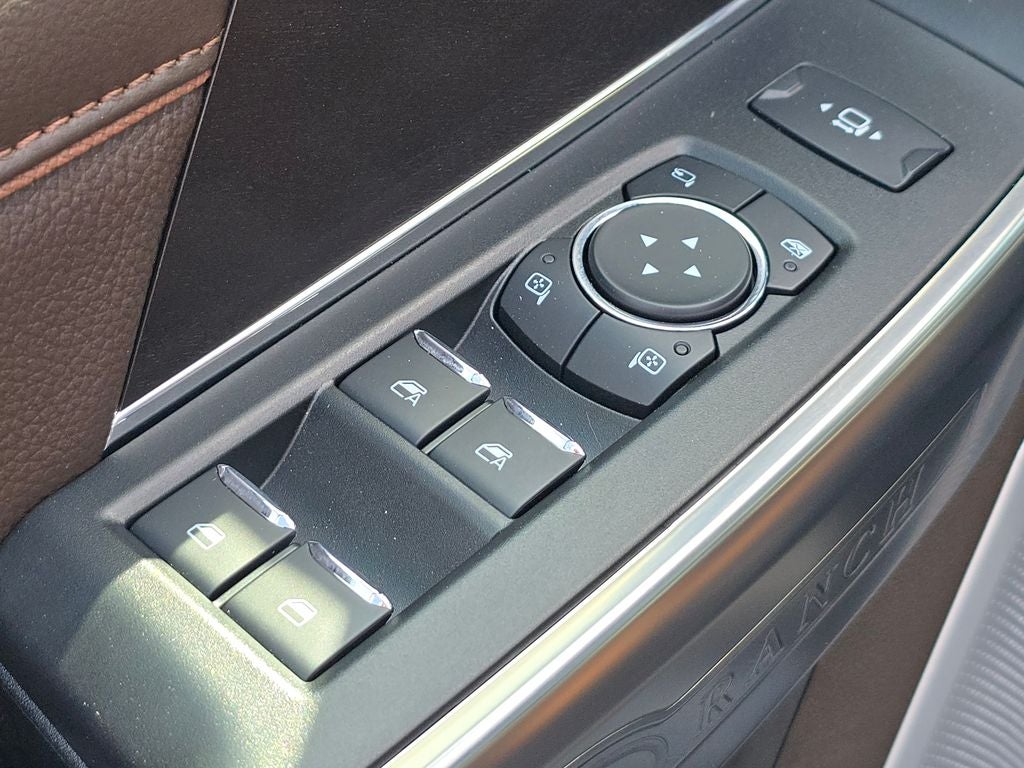 2025 Ford Super Duty F-350® King Ranch®