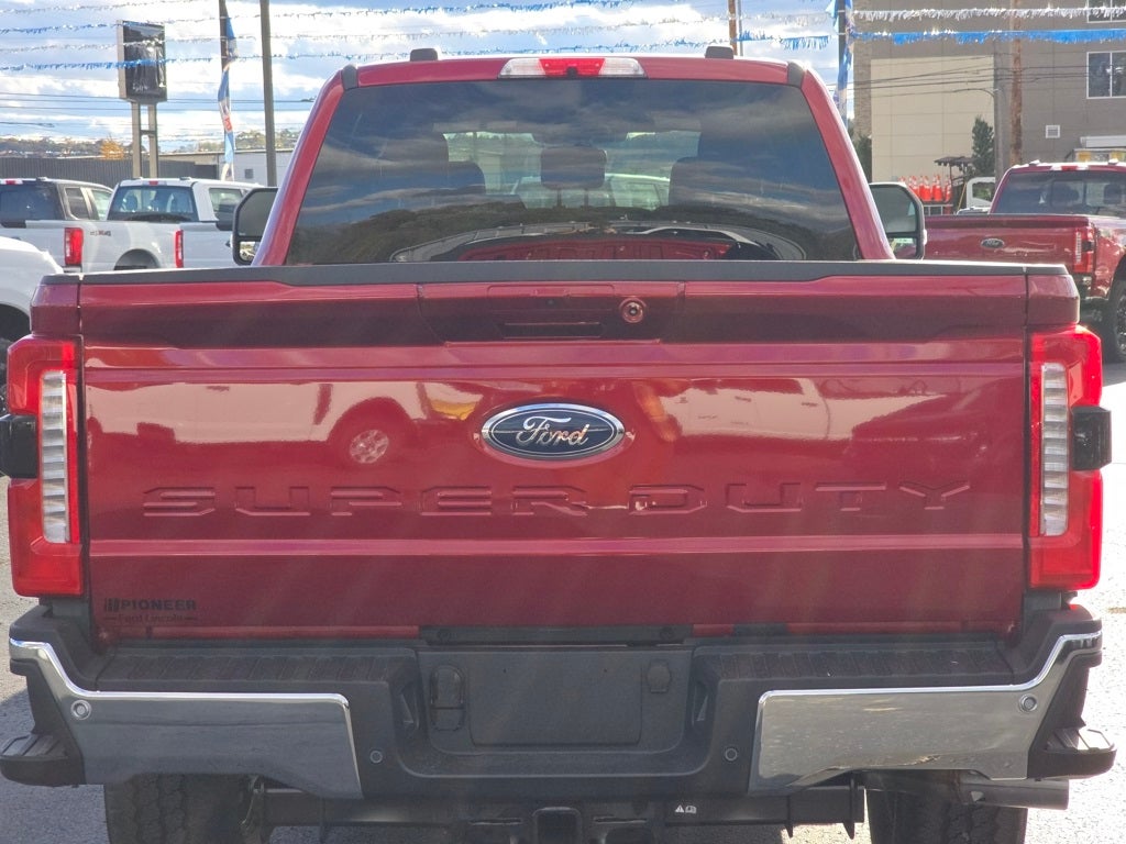 2026 Ford F-350SD Lariat