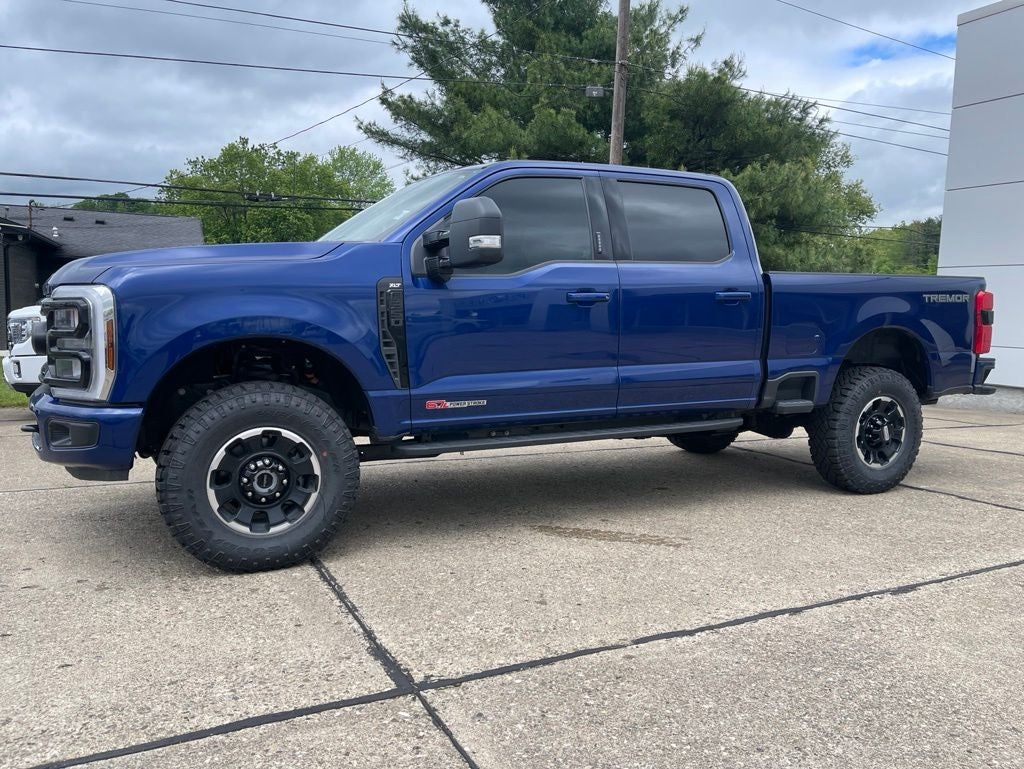 2026 Ford Super Duty F-350® XLT
