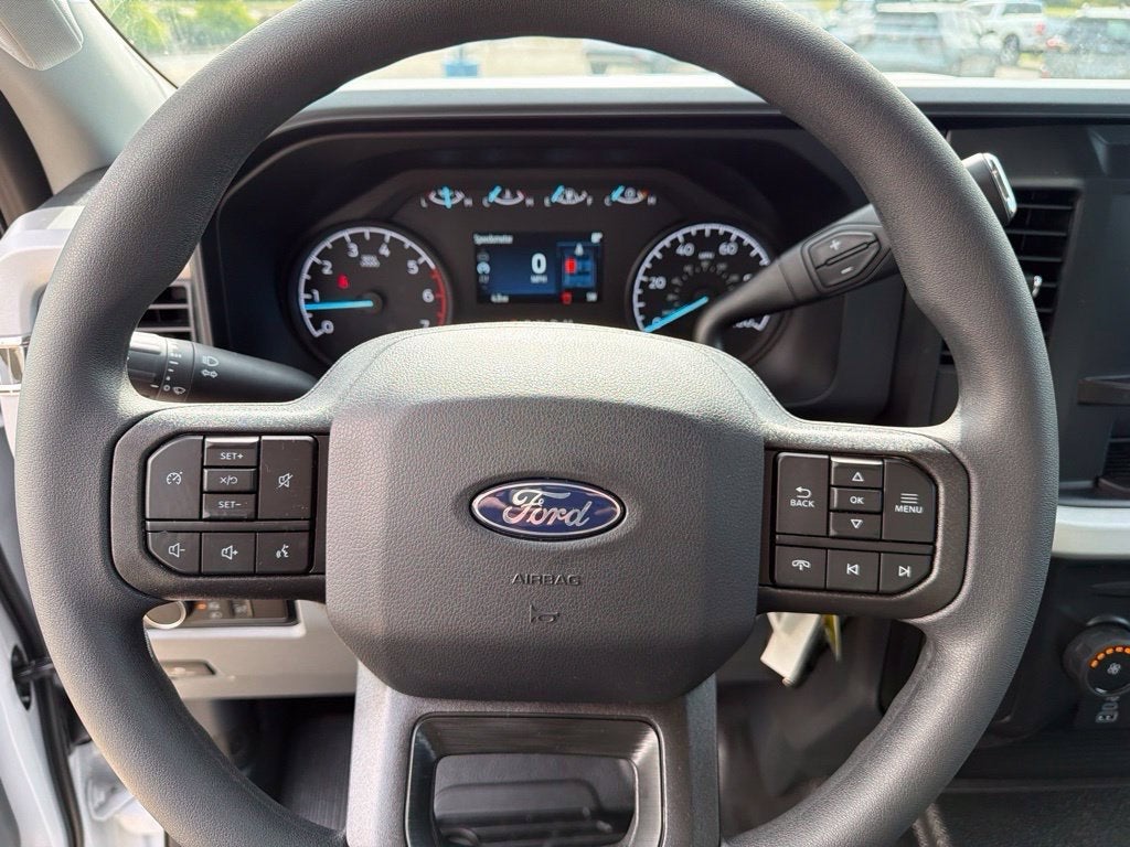 2027 Ford F-350SD XL
