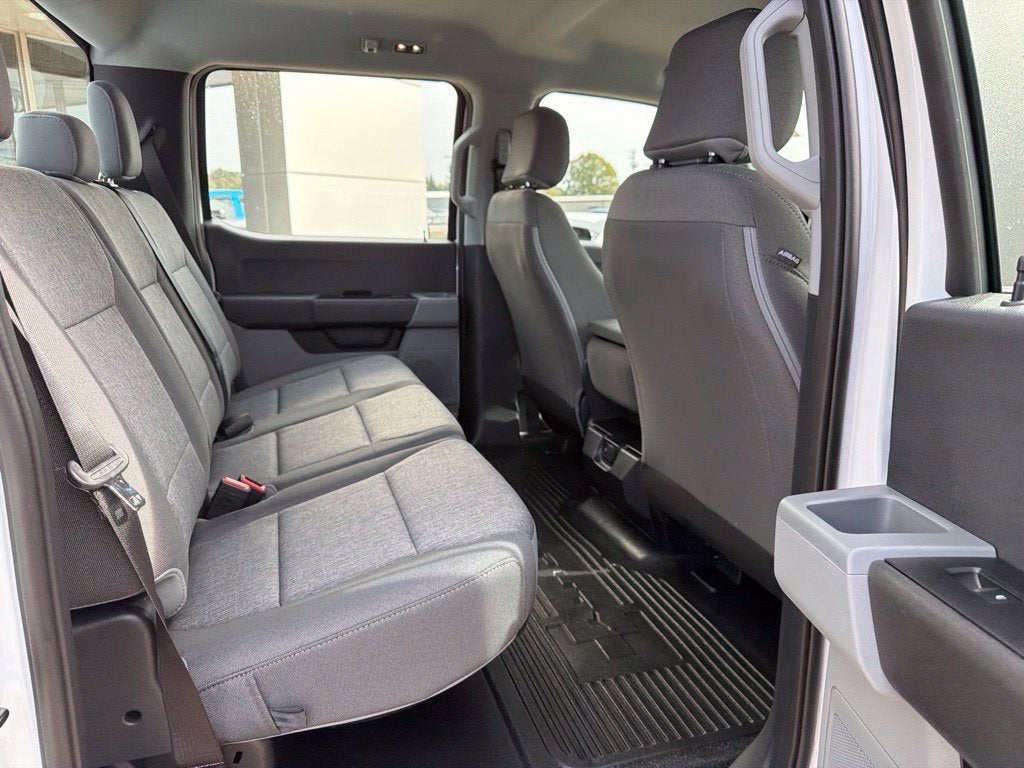 2027 Ford F-350SD XL