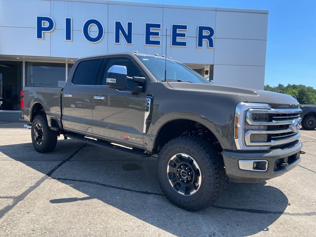 2026 Ford F-350 Platinum 4x4 Crew Cab 6-3/4' Box SRW's photo
