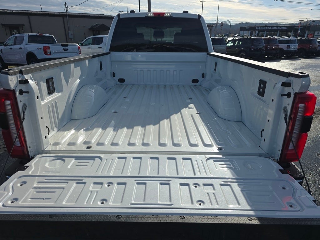 2026 Ford F-350SD Lariat