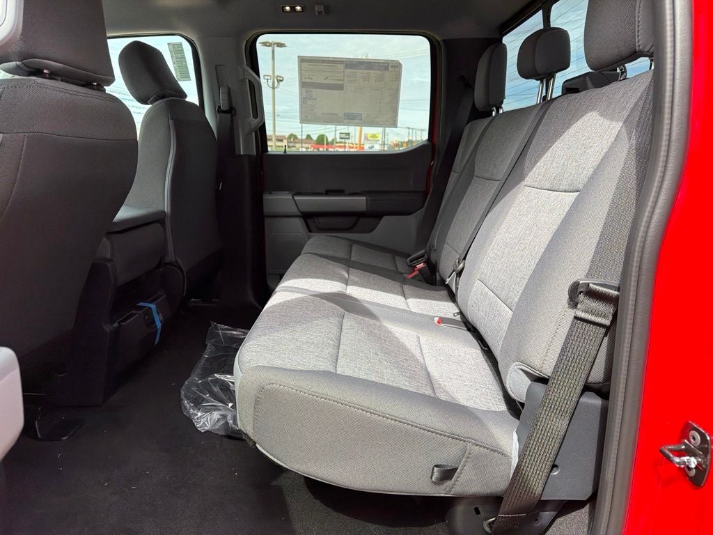 2027 Ford F-350SD XL