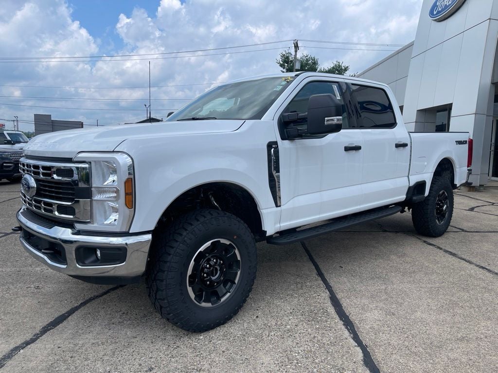2026 Ford F-350SD XLT