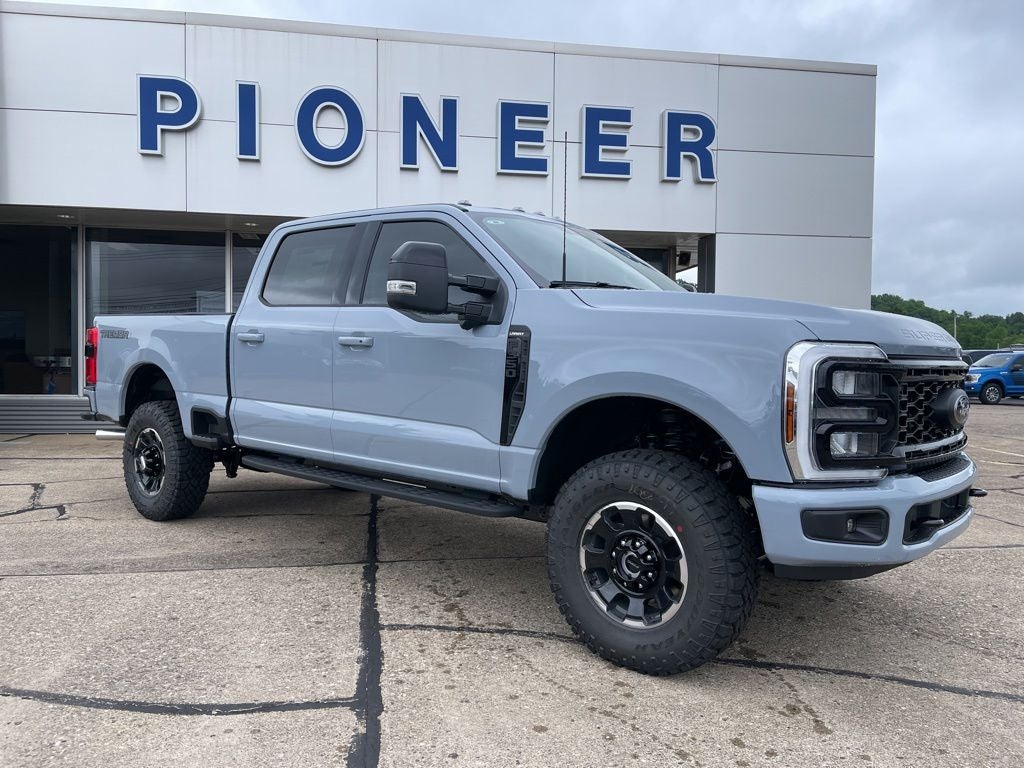 2026 Ford F-350 Lariat 4x4 Crew Cab 6-3/4' Box SRW's photo