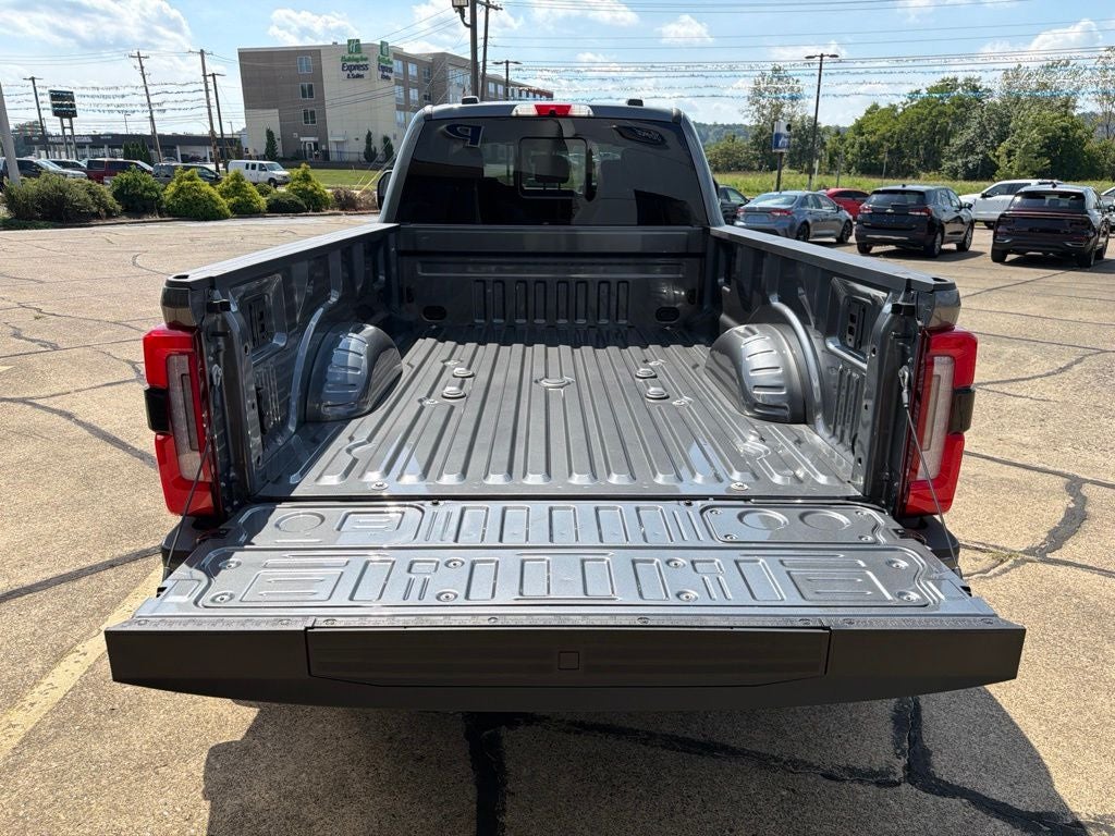 2027 Ford F-350SD DRW
