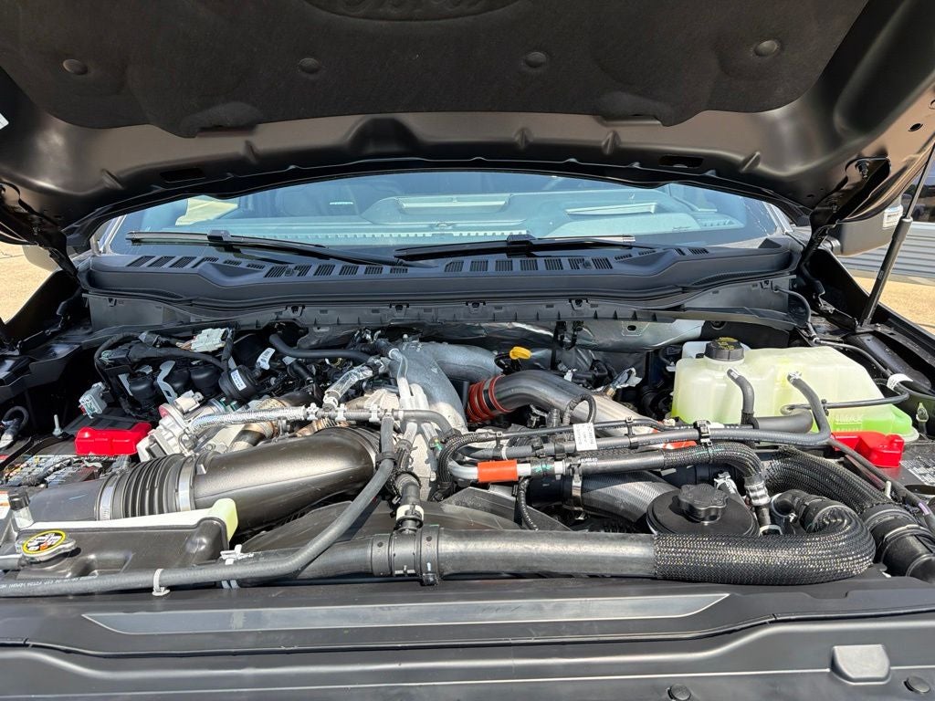 2027 Ford F-350SD DRW