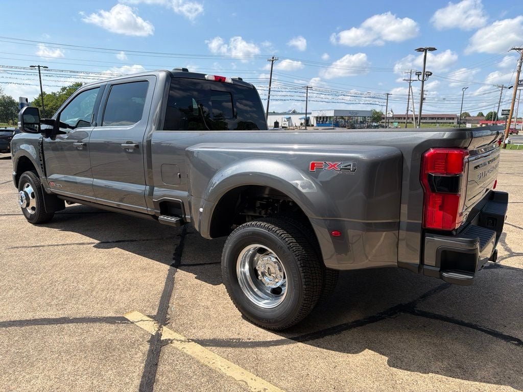 2027 Ford F-350SD DRW