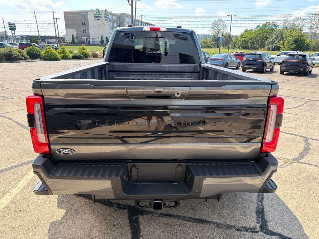 2027 Ford F-350SD DRW