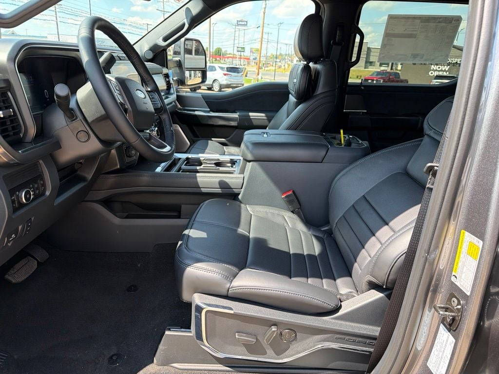 2027 Ford F-350SD DRW
