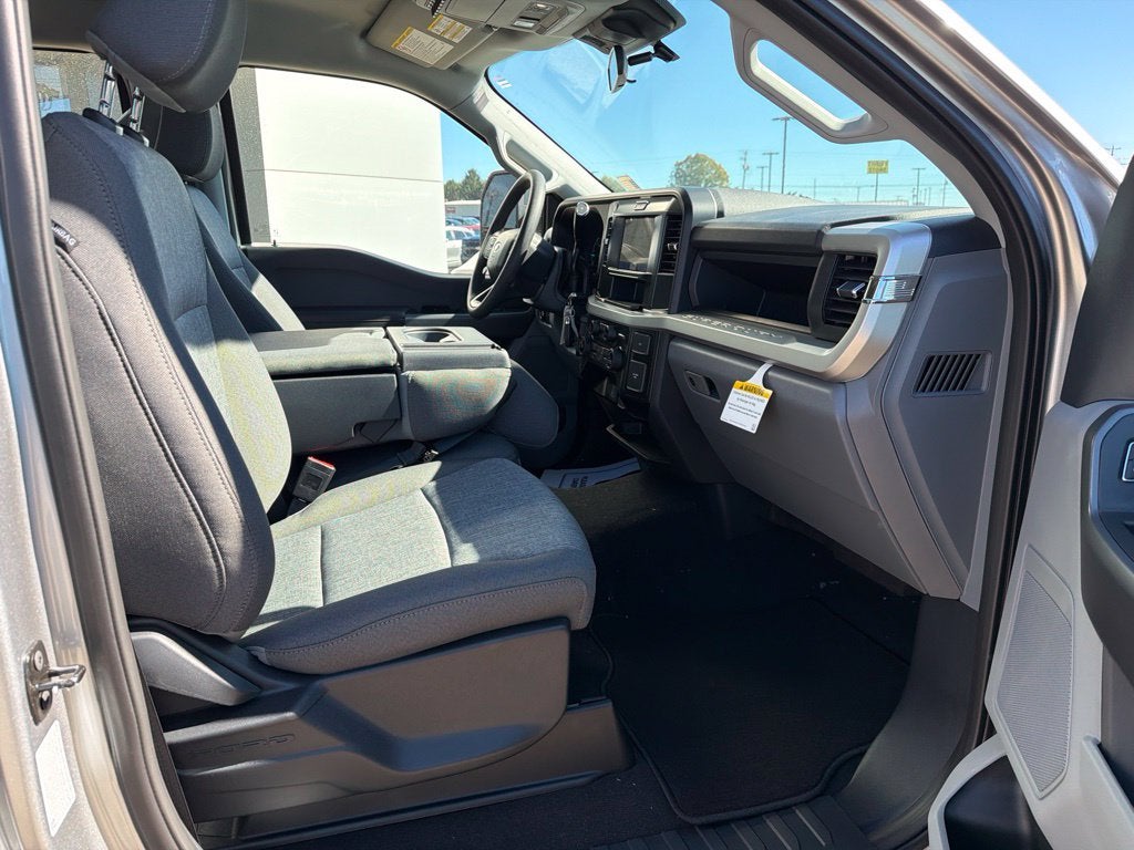 2027 Ford F-350SD XL DRW