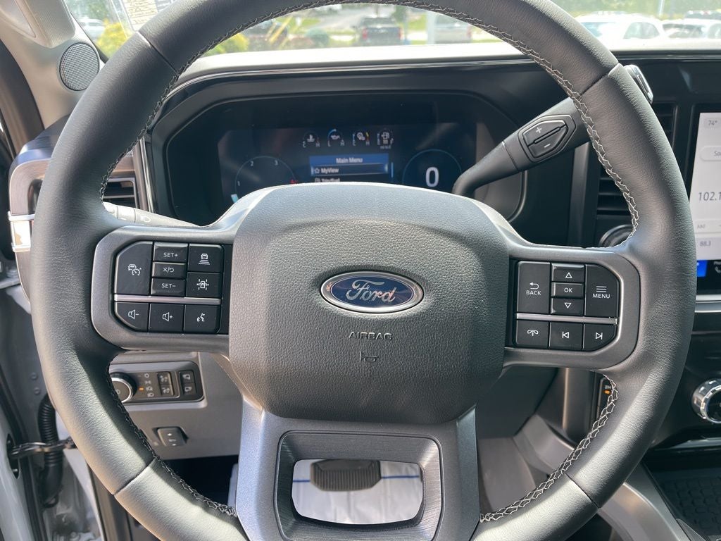 2026 Ford Super Duty F-350® Lariat®