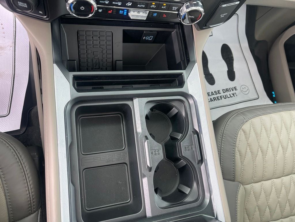 2026 Ford Super Duty F-450® Platinum®