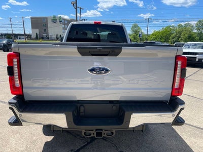 2026 Ford Super Duty F-350® XLT