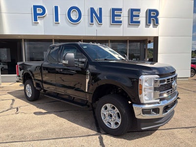 2027 Ford F-350SD XLT