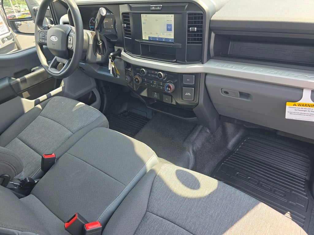 2025 Ford F-350SD XL