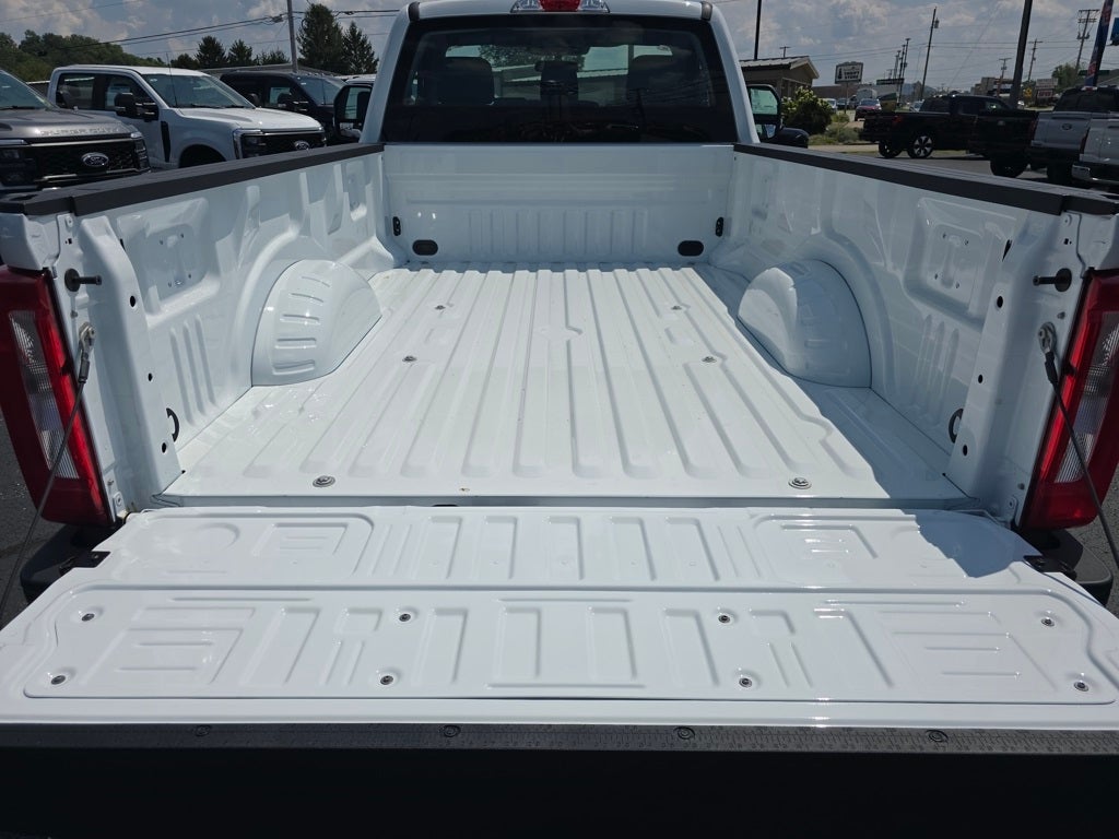 2025 Ford F-350SD XL