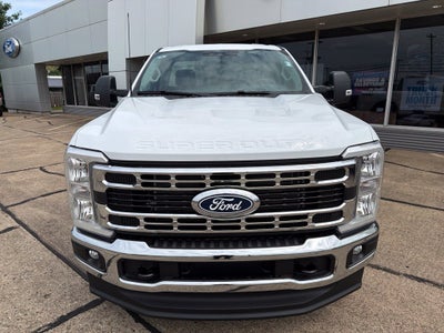 2027 Ford F-350SD XLT