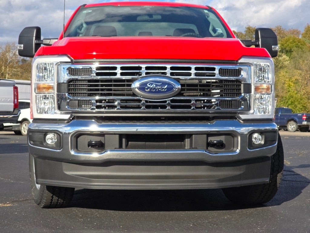 2026 Ford F-350SD XLT