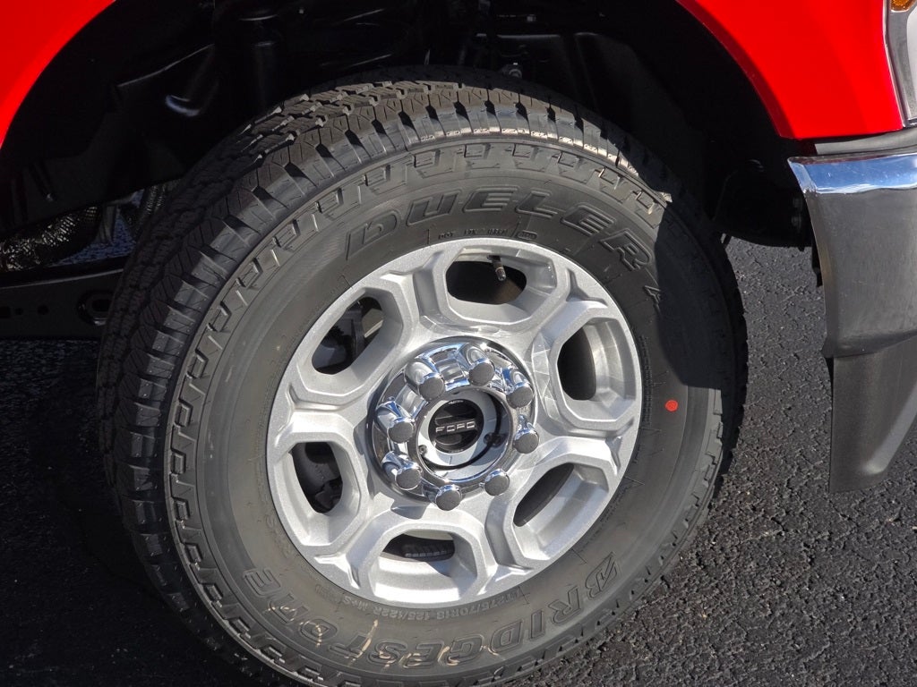 2026 Ford F-350SD XLT