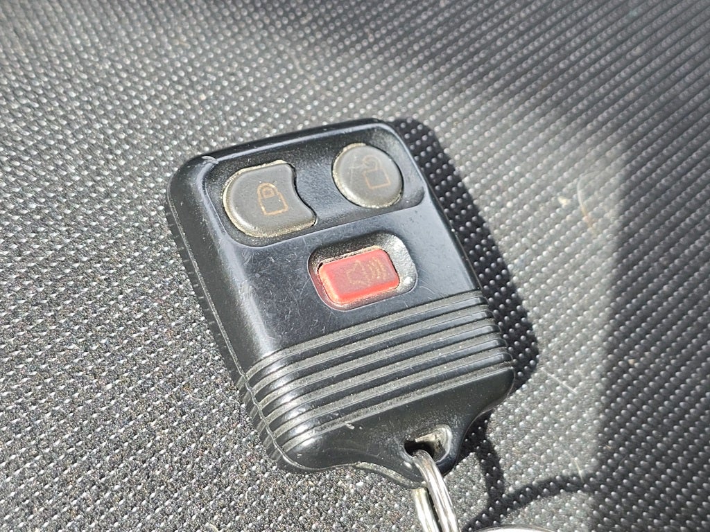 2009 Ford F-350SD XL