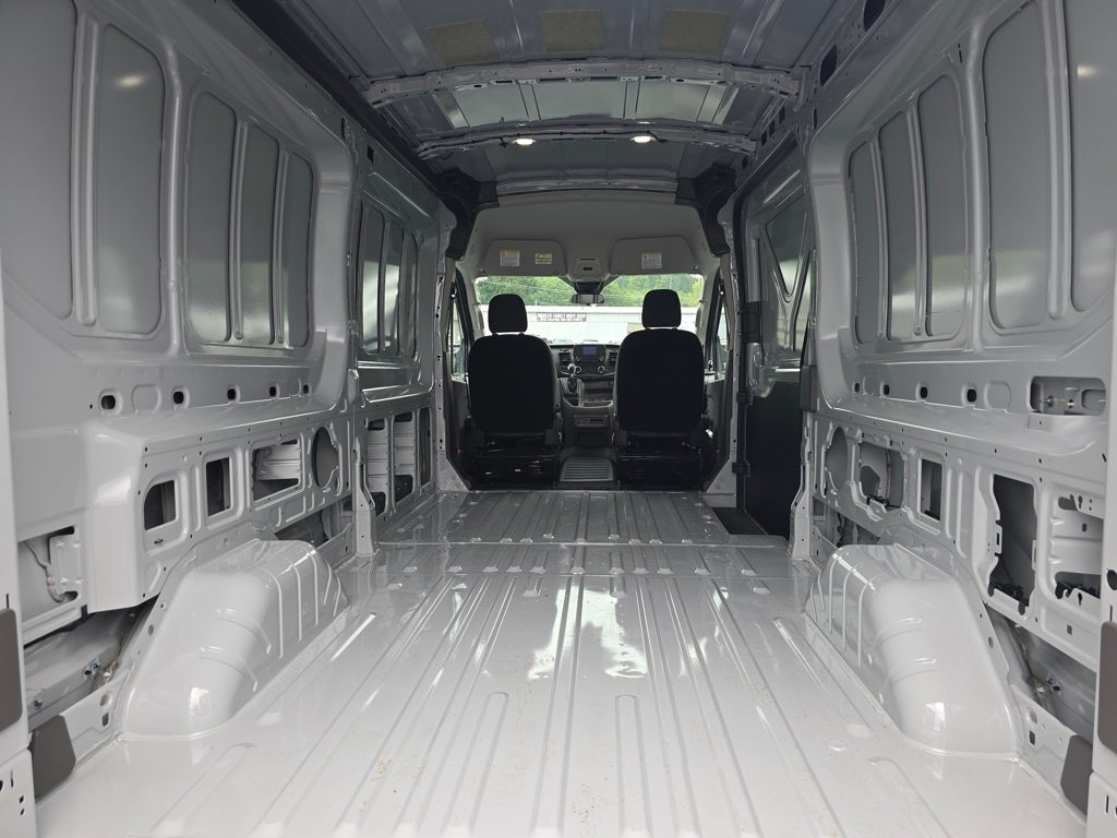 2025 Ford Transit-150 Base