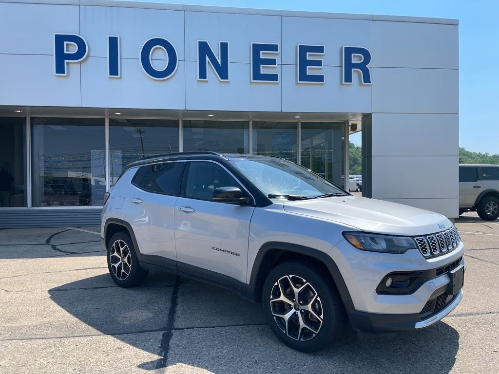 2025 Jeep Compass Limited 4X4's photo