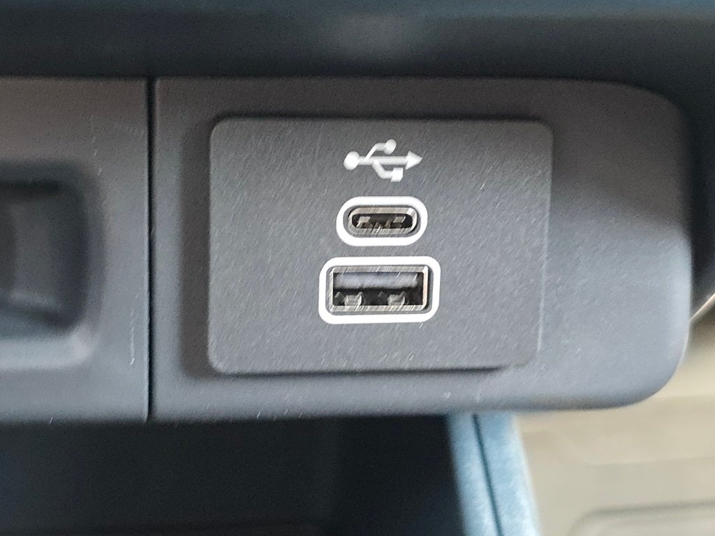 2026 Ford Maverick Lobo High